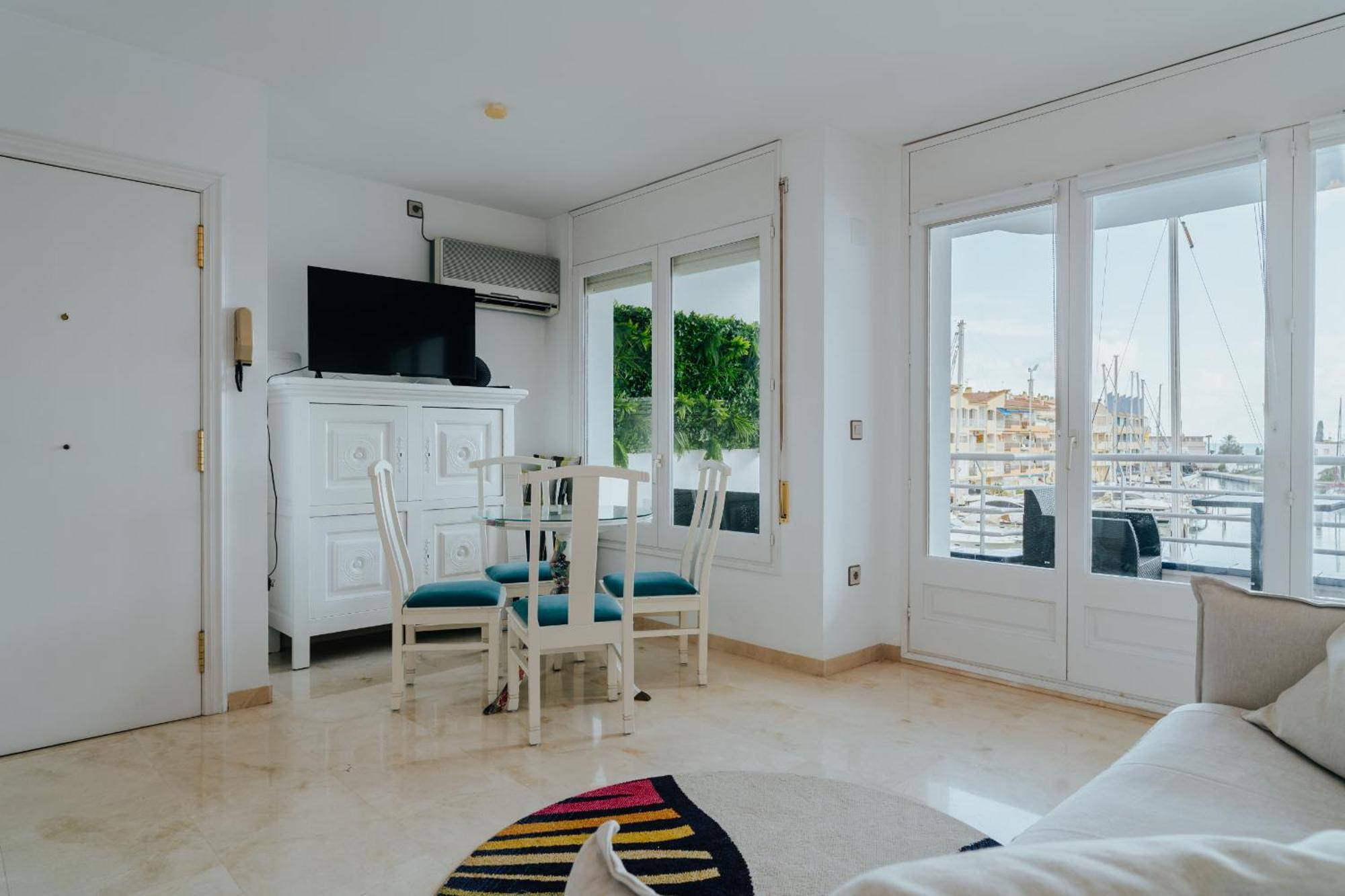 Welcs Estudio 195 Emp Con Vistas Al Canal Apartamento Ampuriabrava